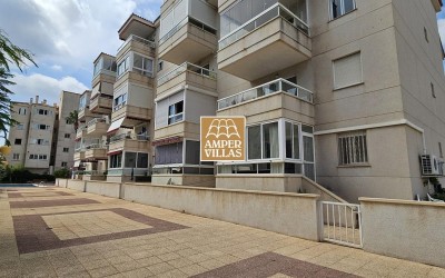 Apartamento soleado en el centro del Albir.