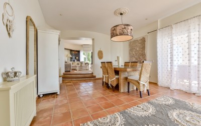 Villa en alquiler con espectaculares vistas al mar en Altea