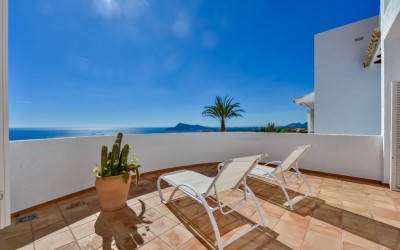 Villa en alquiler con espectaculares vistas al mar en Altea