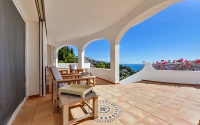 Villa en alquiler con espectaculares vistas al mar en Altea