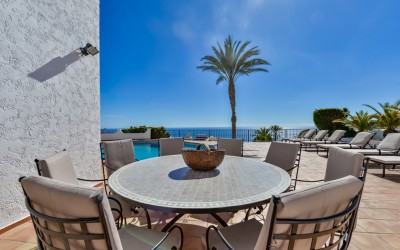 Villa en alquiler con espectaculares vistas al mar en Altea